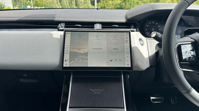 Land Rover Range Rover Velar 3.0 D300 MHEV Belgravia Edition Satin 5dr Auto Diesel Estate - Image 14